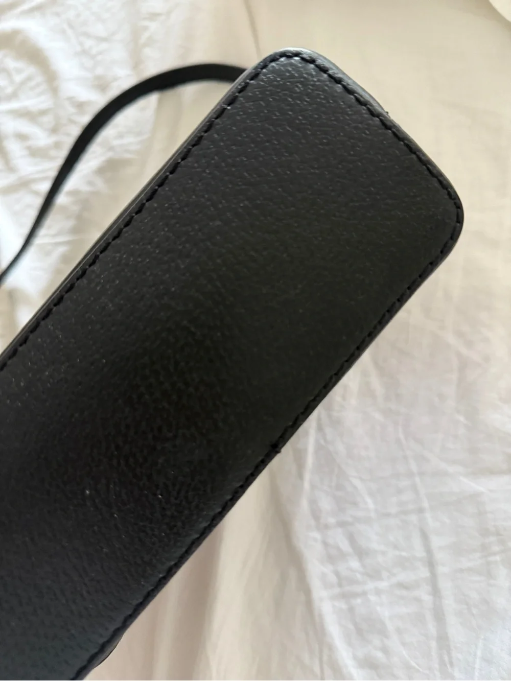 Kate Spade Black Leather Pebbled Crossbody
